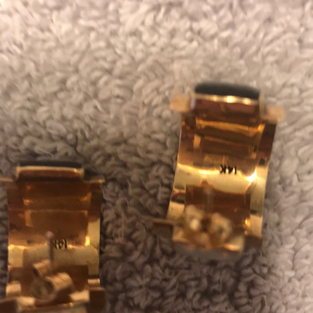 Amazing solid yellow gold opal earrings - Picture 3 of 7